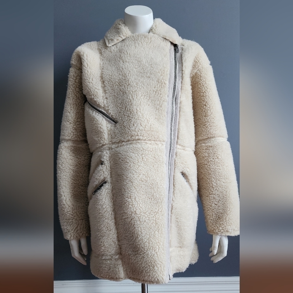 Women's Cream Shearling Jacket - Picture 4 of 14